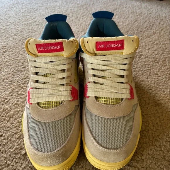 Jordan 4
